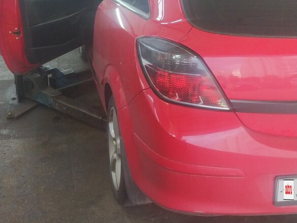 2009 Opel Astra GTC H Рестайлинг, красный, 450000 рублей - вид 14