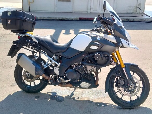 2014 Suzuki V-Strom 1000, белый, 699000 рублей
