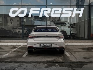 2022 Hyundai Elantra VII (CN7), белый, 1810000 рублей, вид 4