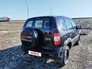 2020 Chevrolet Niva I Рестайлинг, чёрный, 705000 рублей, вид 2