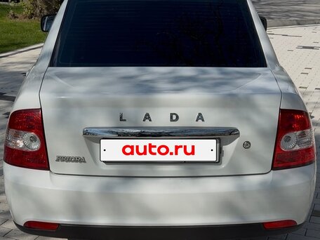 2018 Lada (ВАЗ) Priora I Рестайлинг, белый, 700000 рублей, вид 4