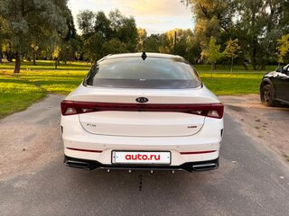 2021 Kia K5 III, белый, 1700000 рублей, вид 5