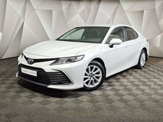 2021 Toyota Camry VIII (XV70) Рестайлинг, белый, 2281600 рублей, вид 1