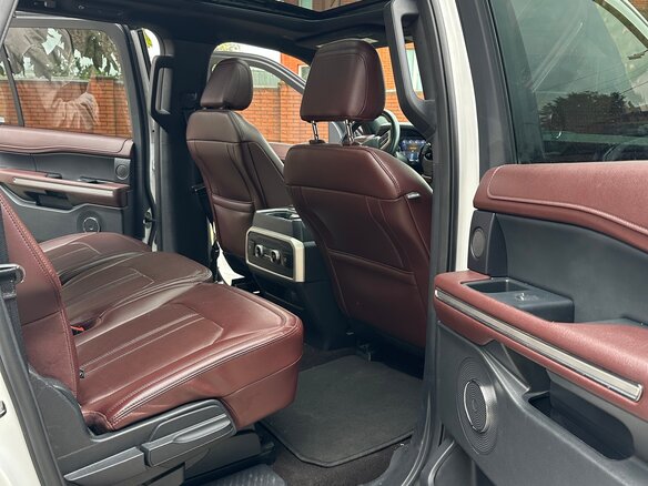 2022 Ford Expedition IV Рестайлинг, белый, 10000000 рублей - вид 22