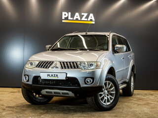 2013 Mitsubishi Pajero Sport II Рестайлинг, серебристый, 1749000 рублей, вид 1