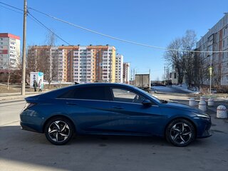 2020 Hyundai Elantra VII (CN7), синий, 1900000 рублей, вид 4