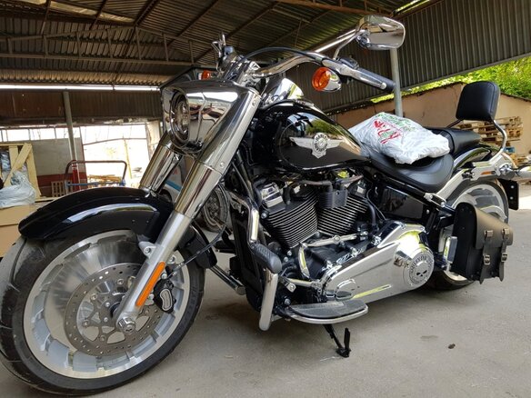 2021 Harley-Davidson Fat Boy, чёрный, 2750000 рублей - вид 6
