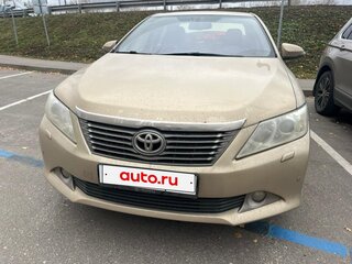 2012 Toyota Camry VII (XV50), бежевый, 950000 рублей, вид 1