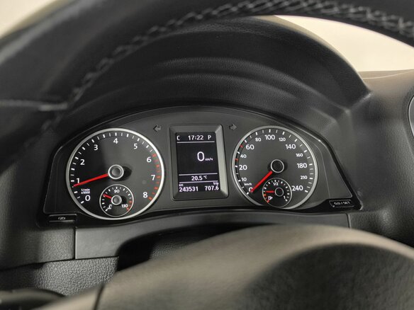 2011 Volkswagen Tiguan I, серебристый, 999000 рублей - вид 6