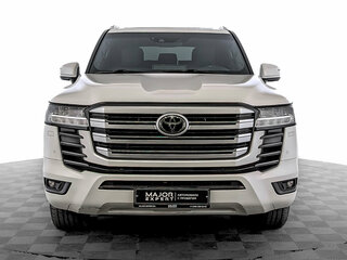 2022 Toyota Land Cruiser 300 Series, белый, 8950000 рублей, вид 2