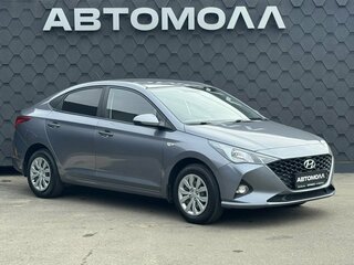 2021 Hyundai Solaris II Рестайлинг, серый, 1630000 рублей, вид 1