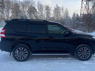 2014 Toyota Land Cruiser Prado 150 Series Рестайлинг 1, чёрный, 3150000 рублей, вид 4