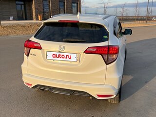 2015 Honda Vezel I, белый, 1650000 рублей, вид 4