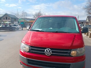 2010 Volkswagen Caravelle T5 Рестайлинг, красный, 1750000 рублей, вид 4