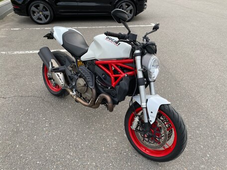 2015 Ducati Monster 821, белый, 700000 рублей, вид 1
