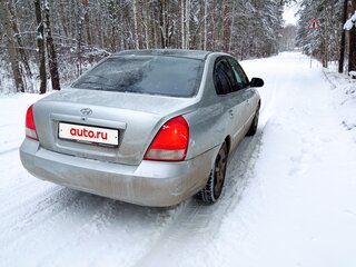 2001 Hyundai Elantra III (XD), серый, 170000 рублей, вид 4