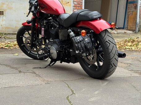 2018 Harley-Davidson Sportster 883, красный, 1250000 рублей, вид 5