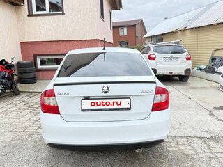 2016 Skoda Rapid I, белый, 600000 рублей, вид 4