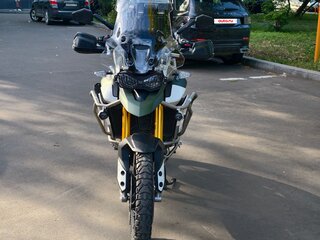 Triumph Tiger 900