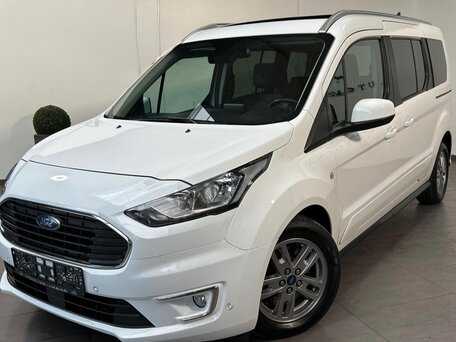 2022 Ford Tourneo Connect Grand II Рестайлинг, белый, 2900000 рублей, вид 1