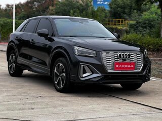 2022 Audi Q2 L e-tron I Рестайлинг, чёрный, 2266666 рублей, вид 1