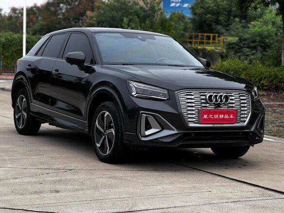 2022 Audi Q2 L e-tron I Рестайлинг, чёрный, 2266666 рублей