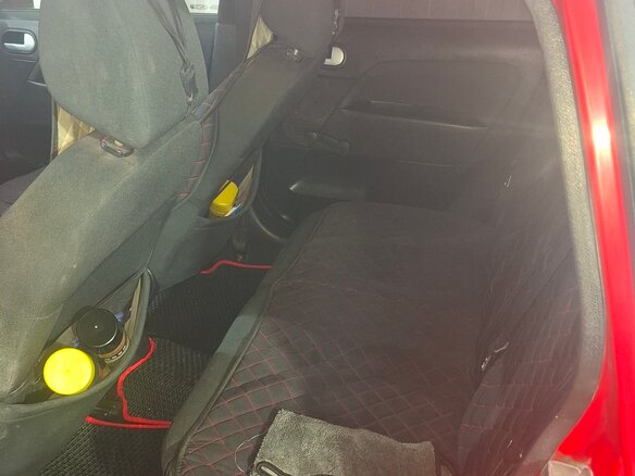 2007 Ford Fiesta Mk5, красный, 320000 рублей - вид 8