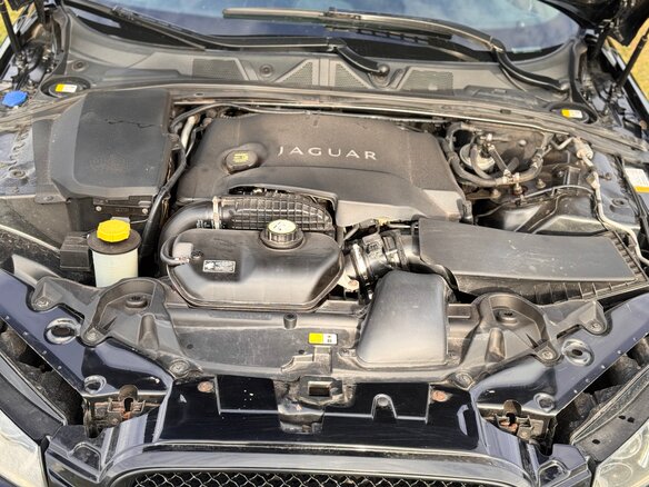 2013 Jaguar XF I Рестайлинг, чёрный, 1400000 рублей - вид 13