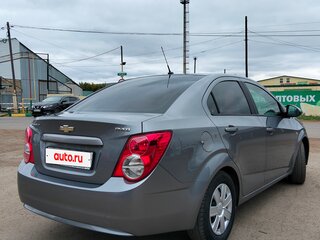 2012 Chevrolet Aveo II, серый, 510000 рублей, вид 4