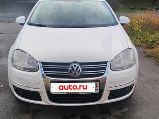 2010 Volkswagen Jetta V, белый, 780000 рублей, вид 1
