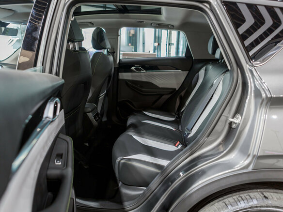 2026 Geely Coolray I Рестайлинг, серый, 2964990 рублей - вид 25