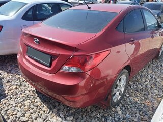 2014 Hyundai Solaris I, красный, 580000 рублей, вид 3