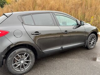 2014 Renault Megane III Рестайлинг 2, чёрный, 1400000 рублей, вид 2