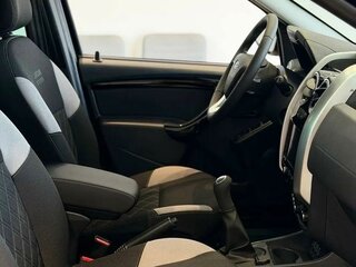 2026 Lada (ВАЗ) Largus Cross I Рестайлинг, чёрный, 2072000 рублей, вид 5