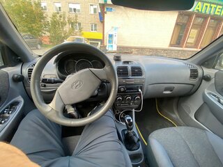 2003 Hyundai Accent ТагАЗ II, жёлтый, 140000 рублей, вид 2