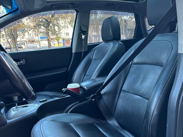 2010 Nissan Qashqai I Рестайлинг, чёрный, 1100000 рублей - вид 10
