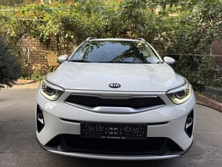 2020 Kia Stonic I, белый, 1580066 рублей, вид 5
