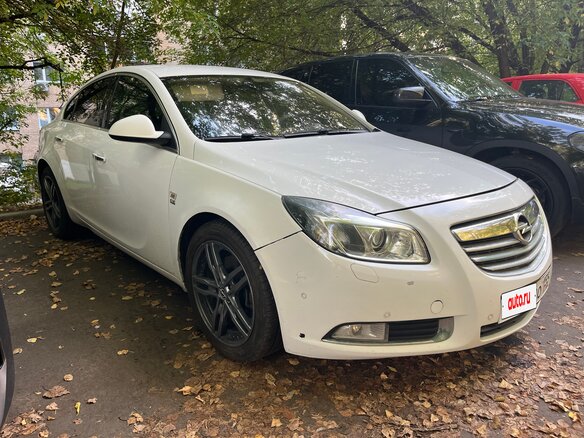 2011 Opel Insignia I, белый