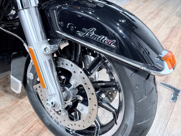2018 Harley-Davidson Electra Glide, чёрный, 1799000 рублей - вид 17