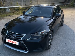 2019 Lexus IS 300h III Рестайлинг, чёрный, 2790000 рублей, вид 4