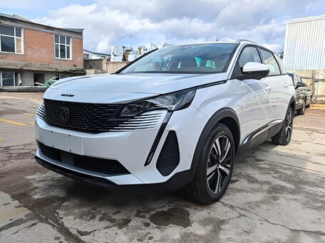 2025 Peugeot 5008 II Рестайлинг, белый, 3080000 рублей, вид 1