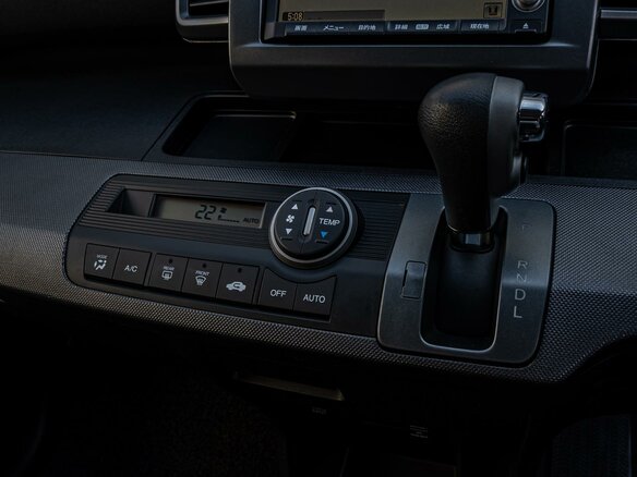 2009 Honda Freed I, белый - вид 12