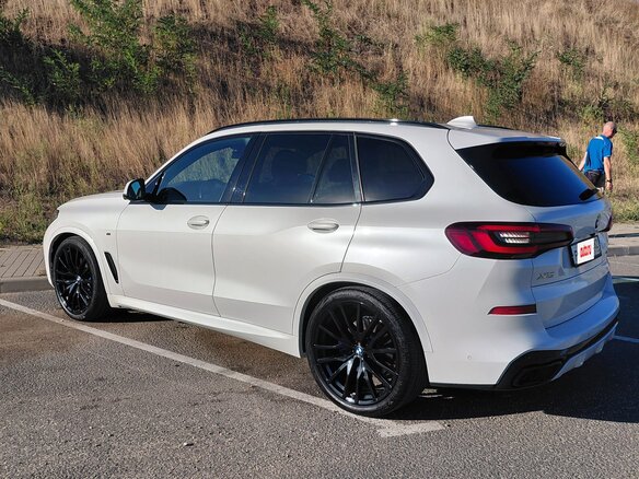 2021 BMW X5 30d IV (G05/G18), белый, 7700000 рублей - вид 8