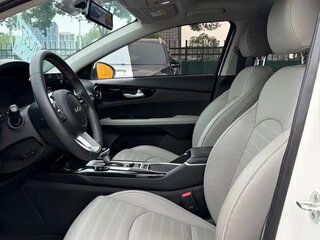2023 Kia K3 II (China Market) Рестайлинг, белый, 1450004 рублей, вид 5