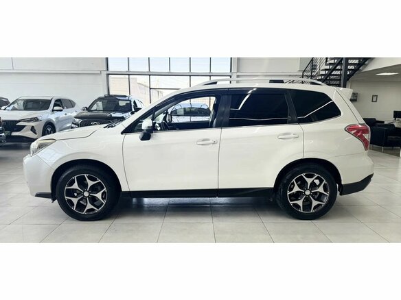 2013 Subaru Forester IV, белый, 1599000 рублей - вид 6