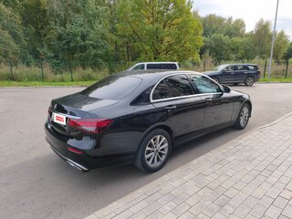 2021 Mercedes-Benz E-Класс 260 L V (W213, S213, C238) Рестайлинг, чёрный, 2300000 рублей, вид 5