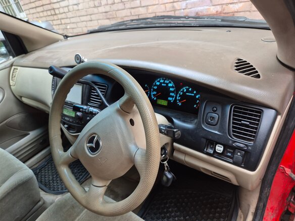 2001 Mazda MPV II (LW), красный, 485000 рублей - вид 10