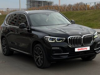 2020 BMW X5 25d IV (G05/G18), чёрный, 4990000 рублей, вид 2