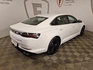 2025 Geely Preface I, белый, 3584465 рублей, вид 2