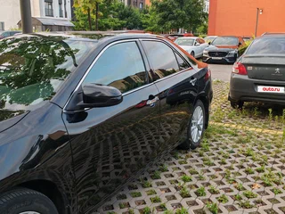 2015 Toyota Camry VII (XV50) Рестайлинг, чёрный, 1870000 рублей, вид 4